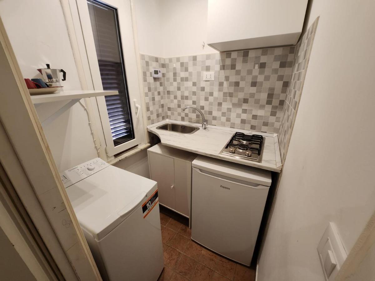 Monolocale Suite Con Terrazzino Ρώμη Εξωτερικό φωτογραφία